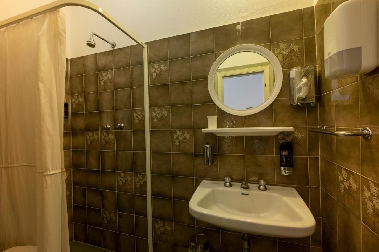 Hotel Giumer Римини Экстерьер фото